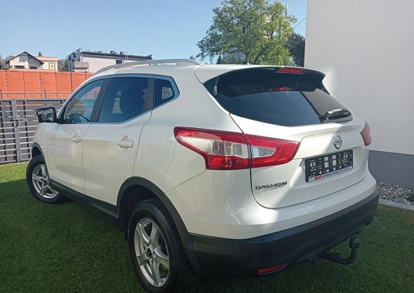 Nissan Qashqai cena 64500 przebieg: 115783, rok produkcji 2016 z Łaszczów małe 781